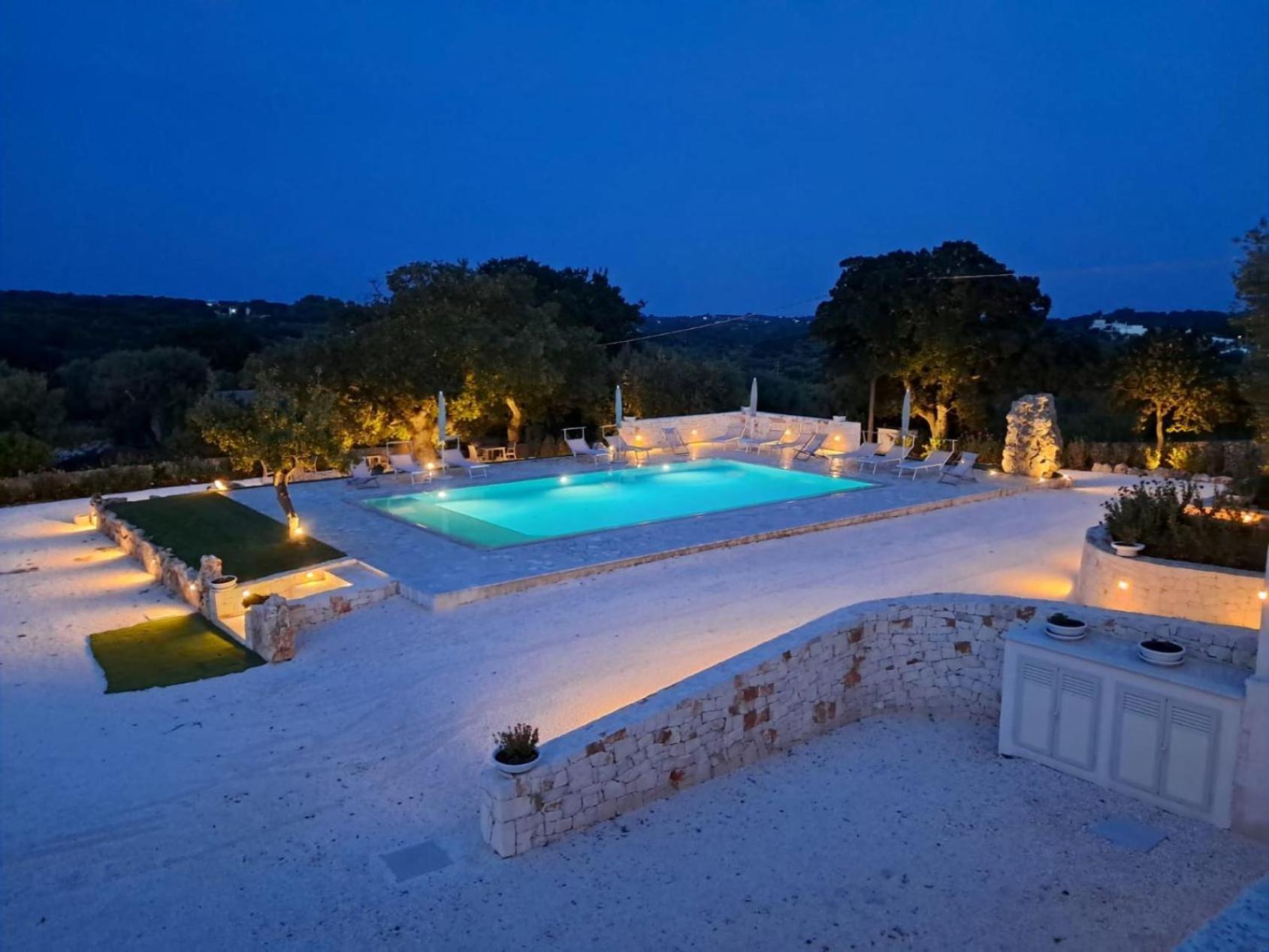 Casa Vacanze 'La Quercia' チステルニーノ エクステリア 写真