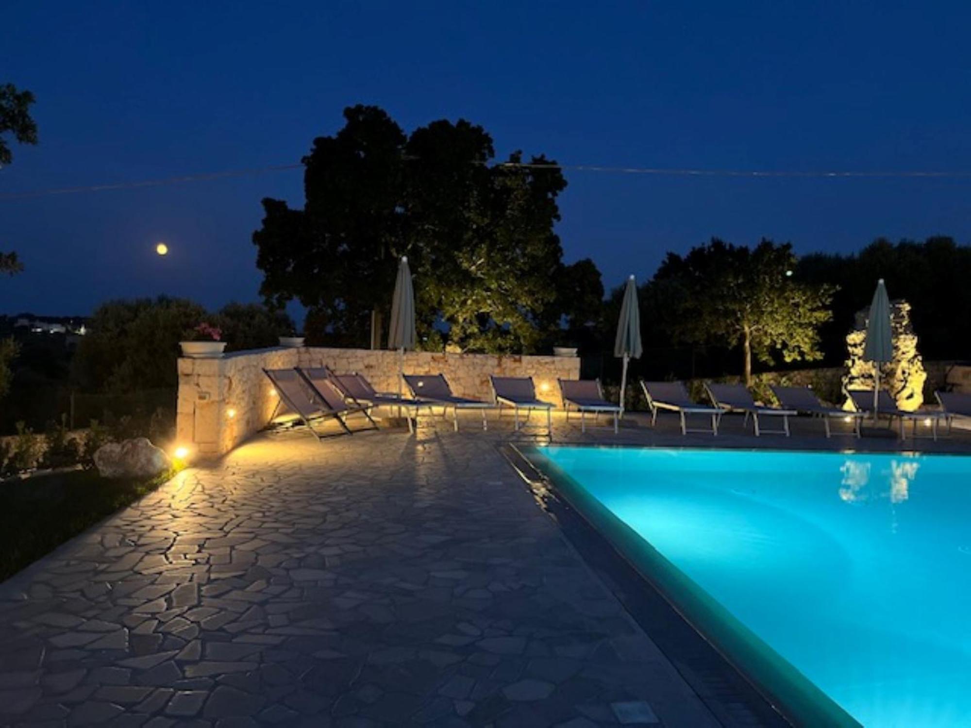 Casa Vacanze 'La Quercia' チステルニーノ エクステリア 写真