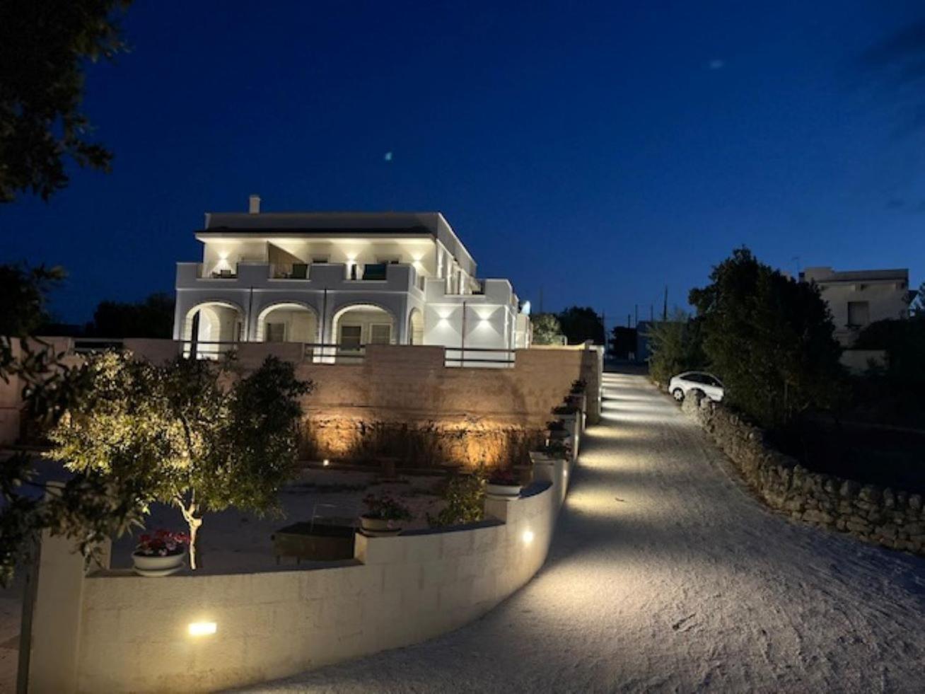 Casa Vacanze 'La Quercia' チステルニーノ エクステリア 写真