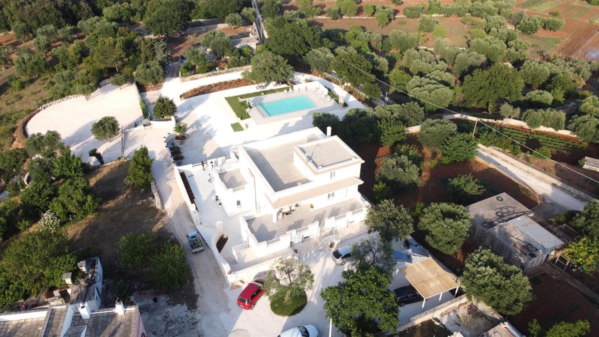 Casa Vacanze 'La Quercia' チステルニーノ エクステリア 写真