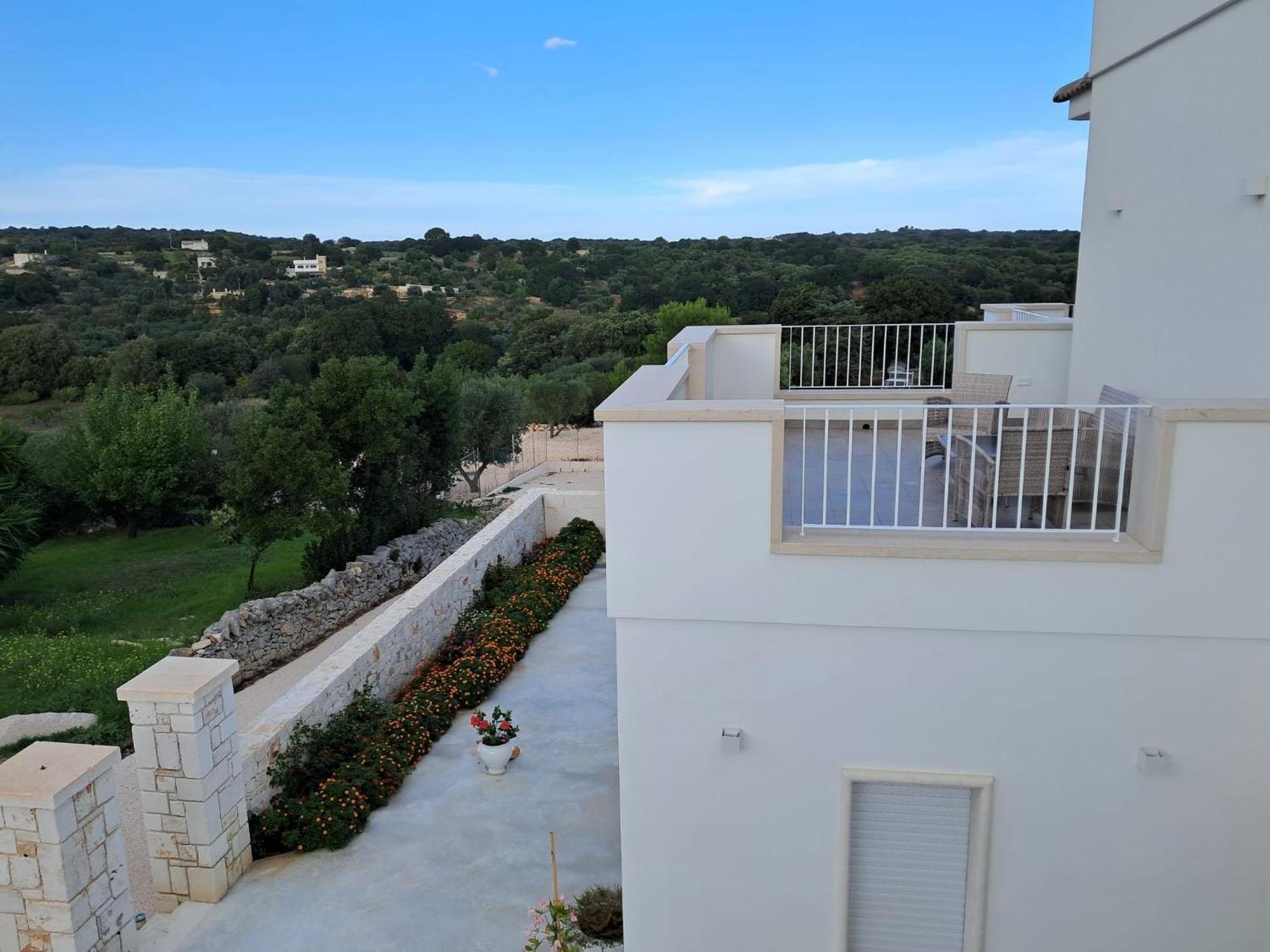 Casa Vacanze 'La Quercia' チステルニーノ エクステリア 写真